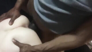 Inexperienced white chick moaning so nice taking BBC in her wet cunt