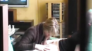 Mommy performs fellatio to a inexperienced dude and swallows the sperm